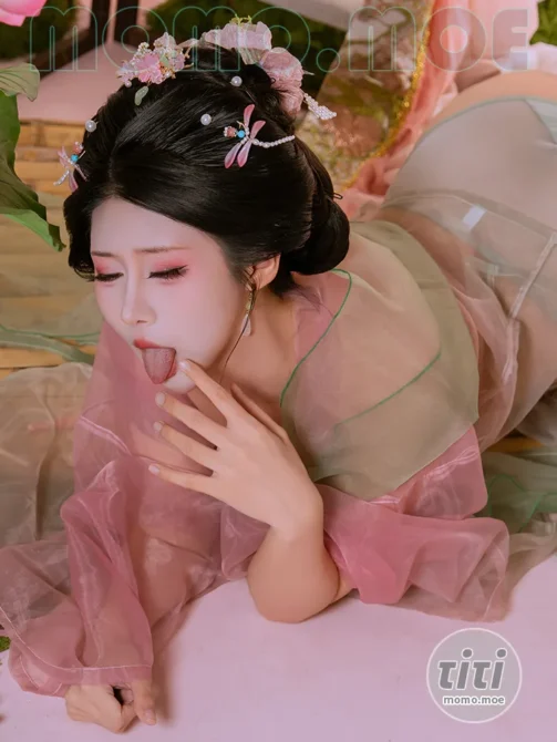 云溪溪 – NO.123 奶桃桃 采莲 [90P-0.99GB]-丽丝屋