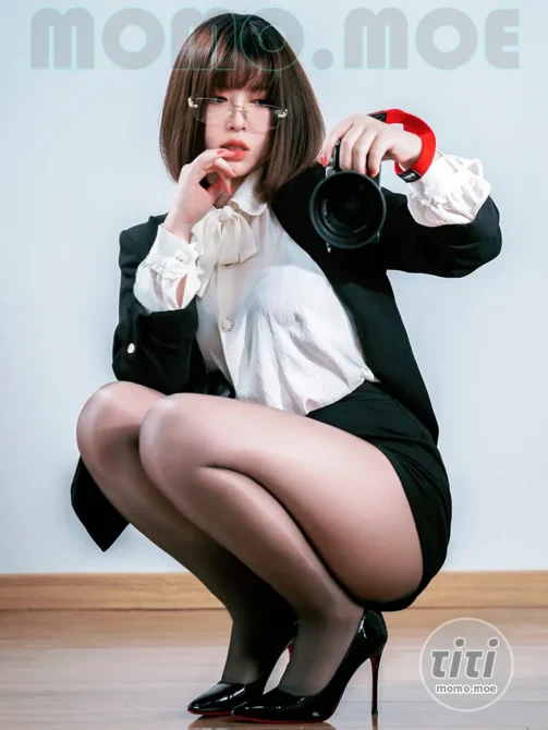 半半子 – NO.076 OL自撮 [28P+2V-119MB]-丽丝屋