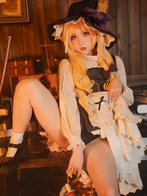 小和甜酒 – NO.001 魔理沙吃了蘑菇之后 [41P1V-330MB]-丽丝屋