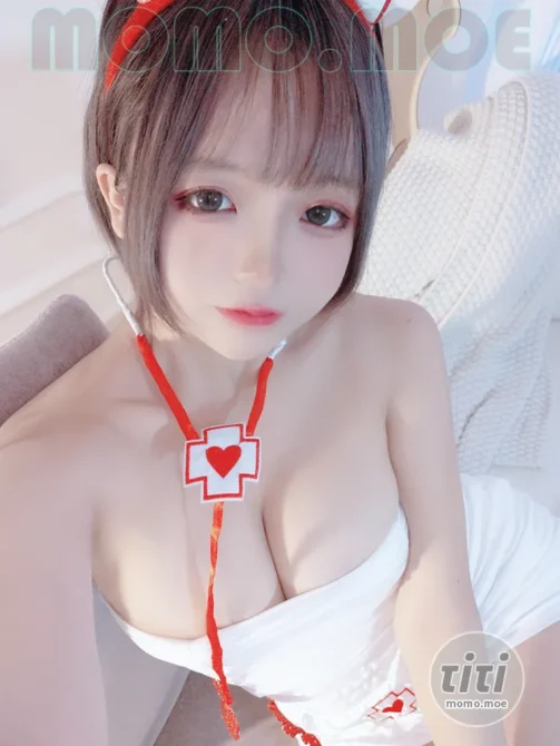 日奈娇 – NO.220 护士姐姐 [51P-67M]-丽丝屋