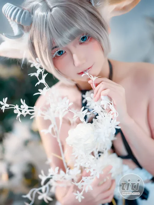 是三不是世w – NO.11 羊羊 [39P-1.17GB]-丽丝屋