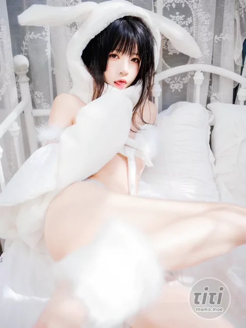 桜桃喵 – NO.142 小白兔02 [49P-722M]-丽丝屋