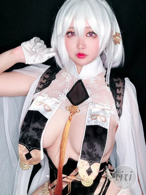 椒妮佐仁 巨乳姐姐5套写真合集 持续更新-丽丝屋