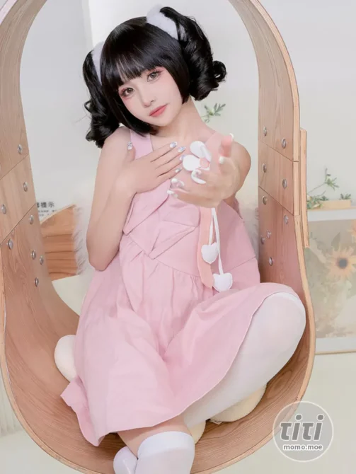 爆机少女喵小吉 NO.073 蜜桃乌龙 [88P2V-1.83G]-丽丝屋