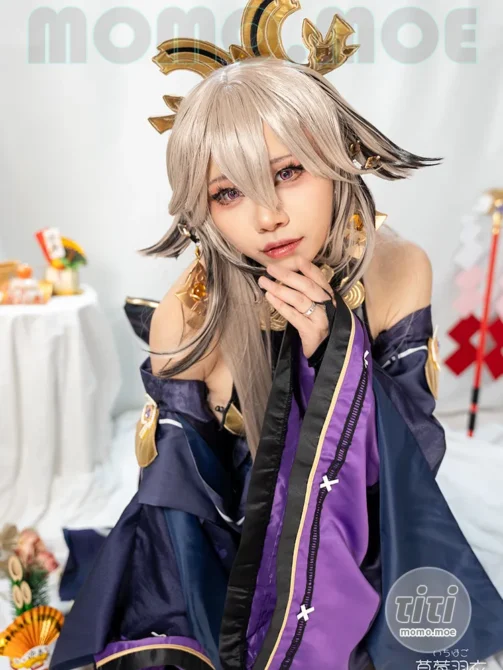 草莓羽衣 – NO.001 [黒ギャル八重神子]墨桜色の夜笙雅芸 [62P+5V-5.78GB]-丽丝屋