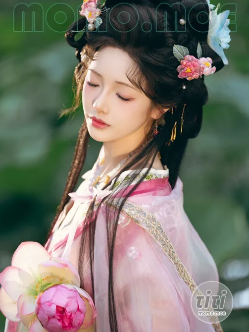 雯妹不讲道理 – NO.114 祝您中秋快乐owo [20P-156M]-丽丝屋