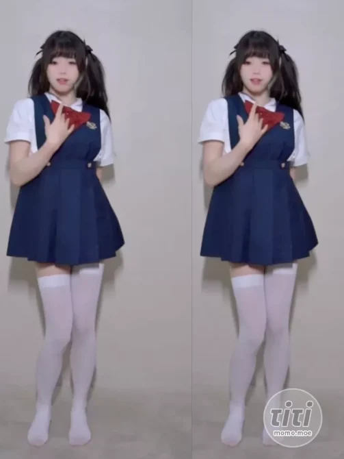 黏黏团子兔 – NO.018 (咬一口兔娘) 150里程碑奖励 [1V-108M]-丽丝屋