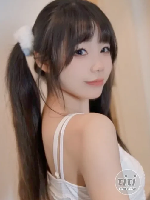 黏黏团子兔 – NO.021 (咬一口兔娘) 初恋的味道 [1V-440M]-丽丝屋