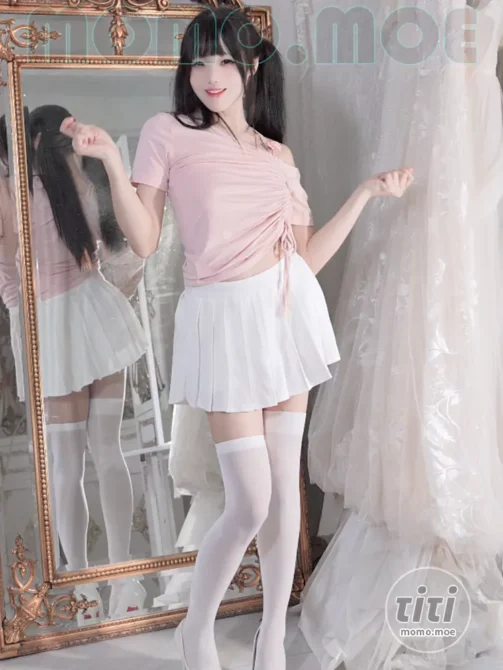 黏黏团子兔 – NO.068 (咬一口兔娘) 8月里程奖励 [4V-1.2GB]-丽丝屋