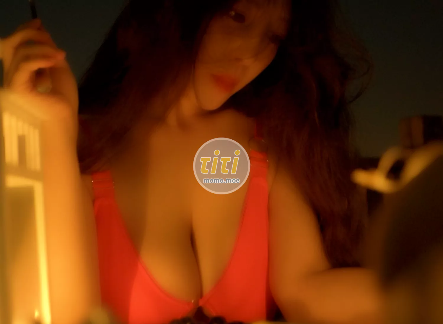 樱晚gigi - VOL.32 粉丝群收费视频32 红酒与她